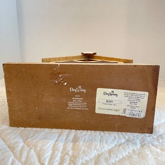 Vintage Handmade Wooden Nativity Scene with Star & Baby Jesus Rustic Christmas D - Picture 8 of 10